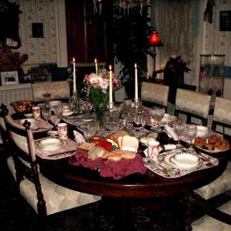 Bellinger Rose Bed & Breakfast Herkimer Restaurant foto